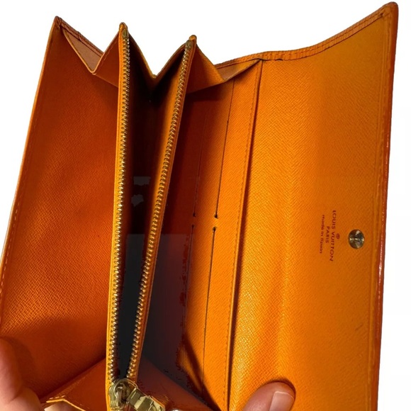 LOUIS VUITTON Epi long Wallet Orange Mandarin minor marks - Picture 5 of 9